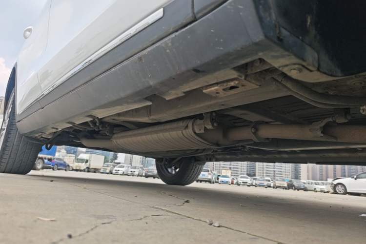 Used BYD Tang 2018 2.0T Automatic Smart Connect Prestige 7-Seater China V Standard Right Side Sill