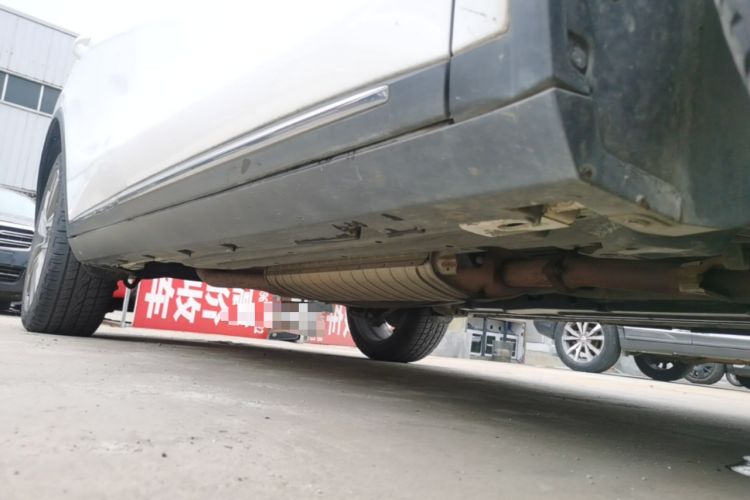 Used BYD Tang 2018 2.0T Automatic SmartConnect Prestige 7-Seater China V Standard Right Side Sill
