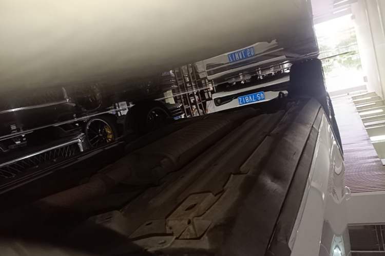 Used BYD Tang 2018 2.0T Automatic SmartConnect Prestige 7-Seater China V Standard Right Side Sill