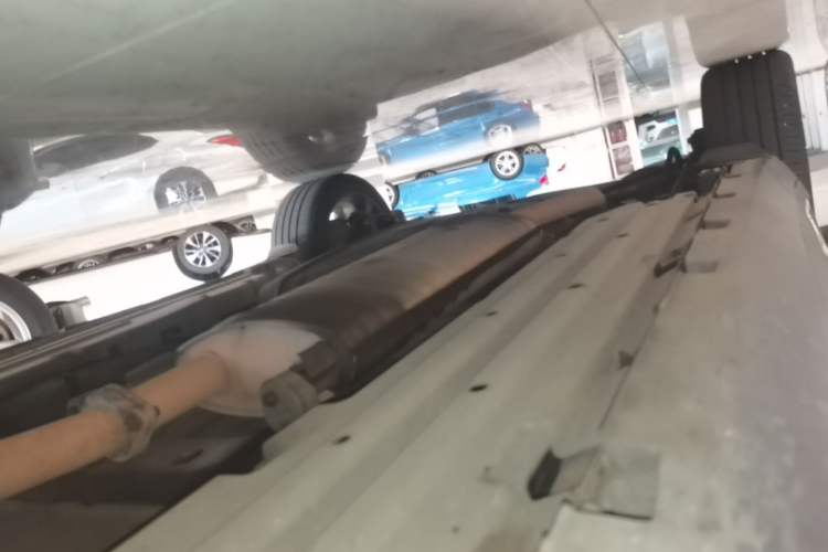 Used BYD Tang 2018 2.0T Automatic SmartConnect Prestige 7-Seater China V Standard Right Side Sill