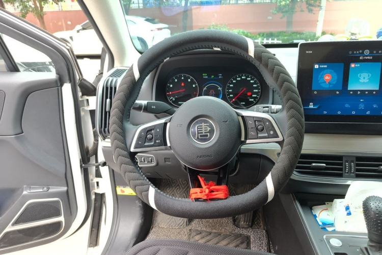 Used BYD Tang 2018 2.0T Automatic Smart Connect Prestige 7-Seater China V Standard Steering Wheel