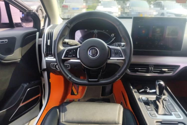 Used BYD Tang 2018 2.0T Automatic SmartConnect Prestige 7-Seater China V Standard Steering Wheel