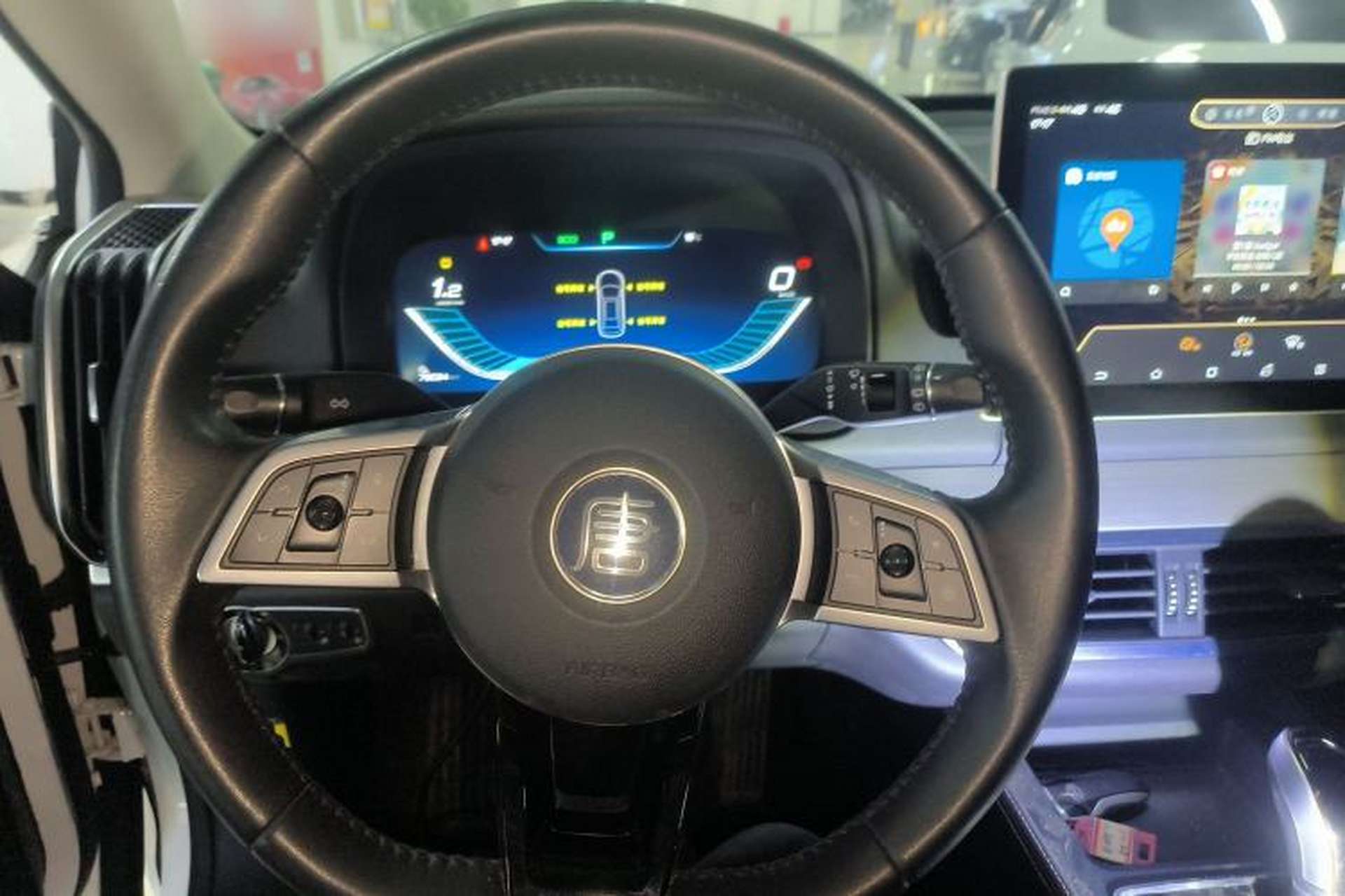 Used BYD Tang 2018 2.0T Automatic SmartConnect Prestige 7-Seater China V Standard Steering Wheel