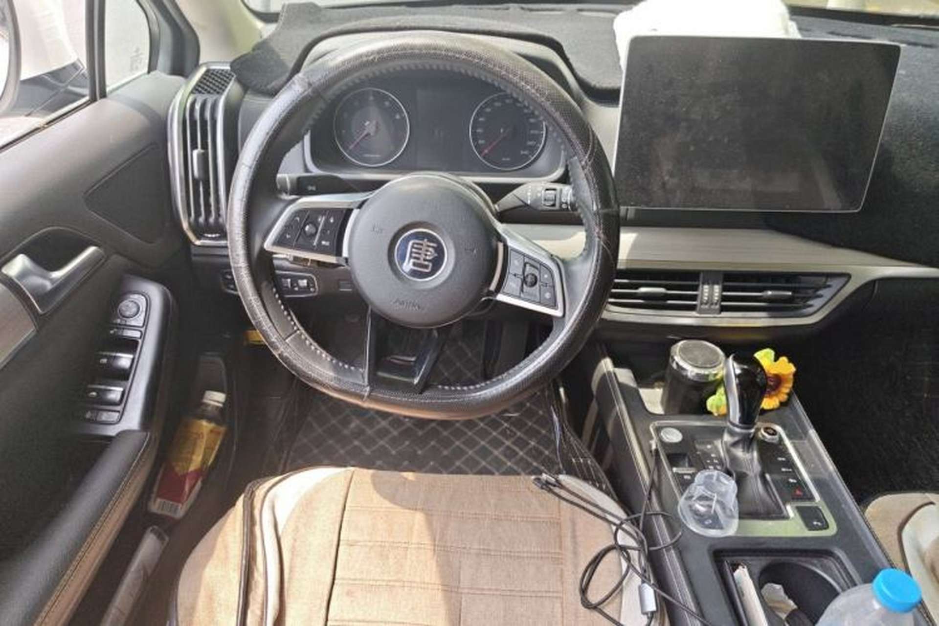 Used BYD Tang 2018 2.0T Automatic SmartConnect Prestige 5-Seater Emission Standard China V Steering Wheel
