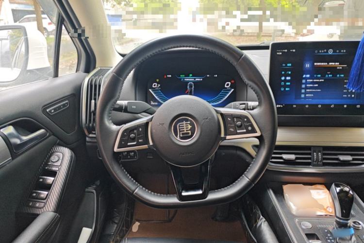 Used BYD Tang 2018 2.0T Automatic SmartConnect Prestige 7-Seater China V Standard Steering Wheel