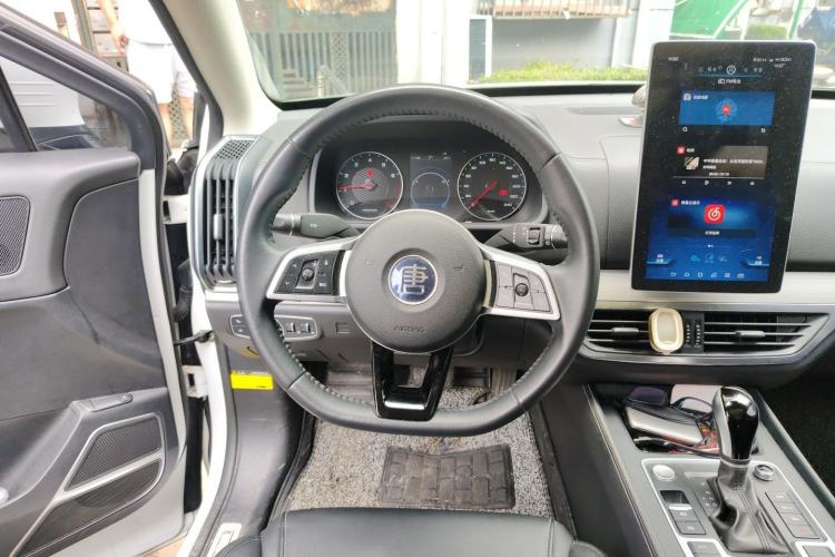 Used BYD Tang 2018 2.0T Automatic Smart Connect Prestige 7-Seater China V Standard Steering Wheel