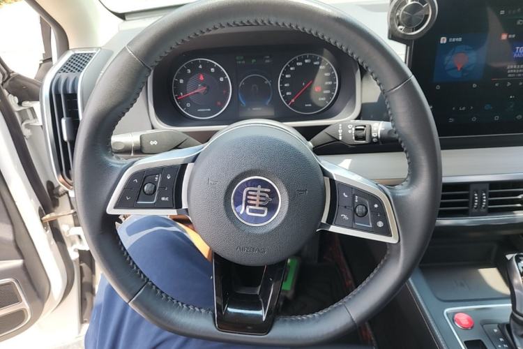 Used BYD Tang 2018 2.0T Automatic Smart Connect Prestige 7-Seater China V Standard Steering Wheel