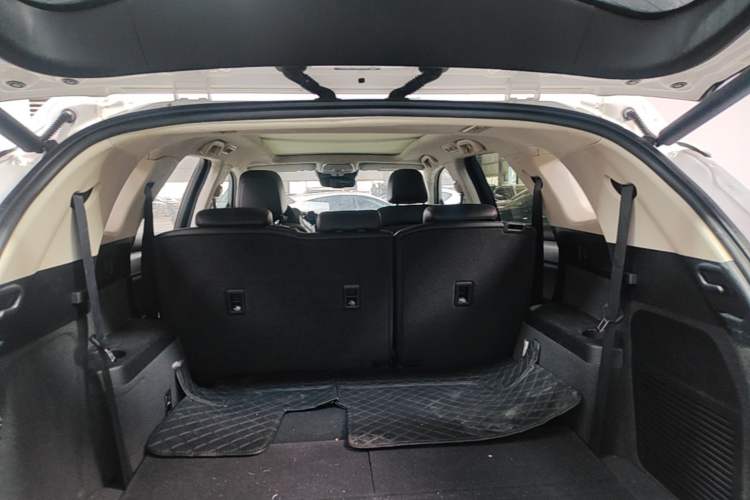Used BYD Tang 2018 2.0T Automatic SmartConnect Prestige 7-Seater China V Standard Trunk