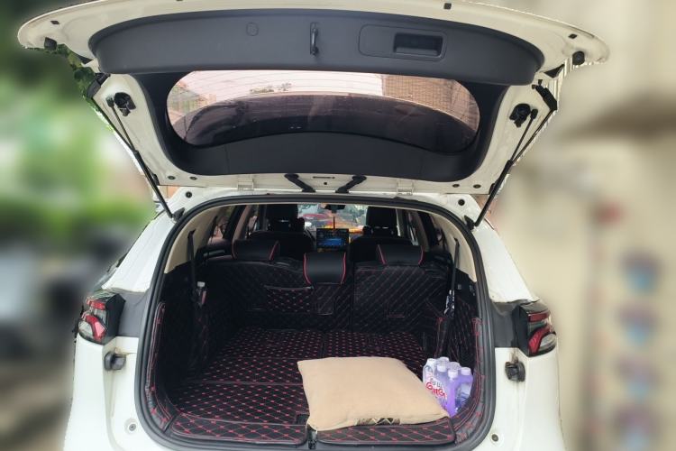 Used BYD Tang 2018 2.0T Automatic Smart Connect Prestige 7-Seater China V Standard Trunk