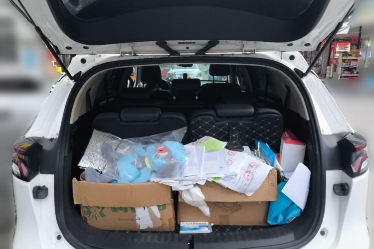 Used BYD Tang 2018 2.0T Automatic Smart Connect Prestige 7-Seater China V Standard Trunk