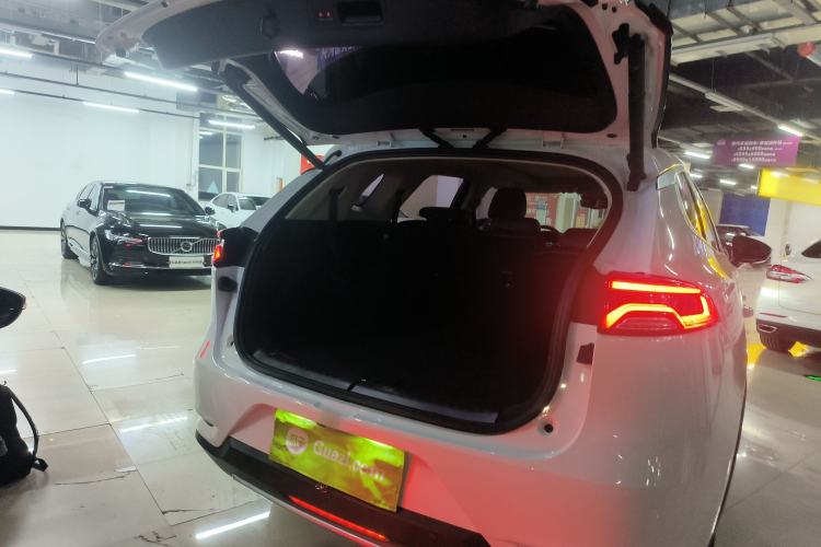 Used BYD Tang 2018 2.0T Automatic SmartConnect Prestige 7-Seater China V Standard Trunk