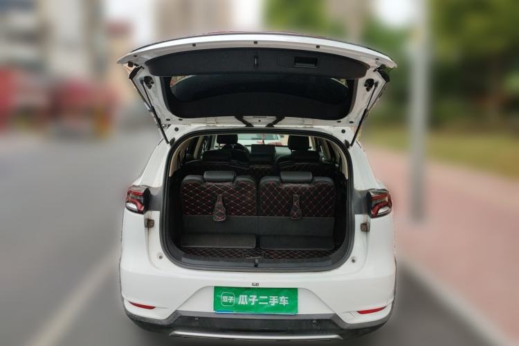 Used BYD Tang 2018 2.0T Automatic Smart Connect Prestige 7-Seater China V Standard Trunk