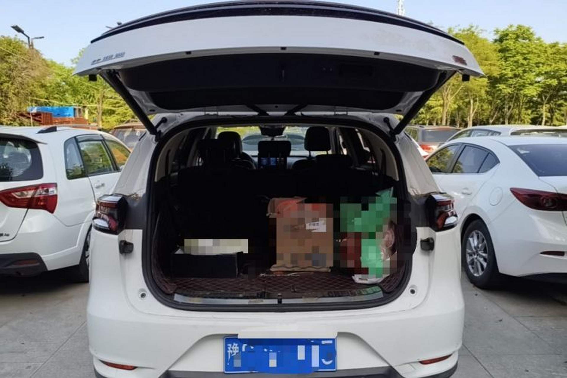 Used BYD Tang 2018 2.0T Automatic SmartConnect Prestige 7-Seater China V Standard Trunk