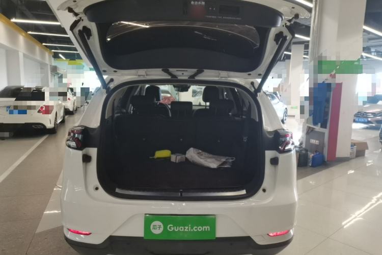 Used BYD Tang 2018 2.0T Automatic SmartConnect Prestige 7-Seater China V Standard Trunk