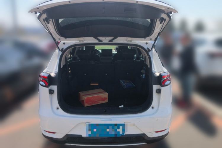 Used BYD Tang 2018 2.0T Automatic Smart Connect Prestige 7-Seater China V Standard Trunk