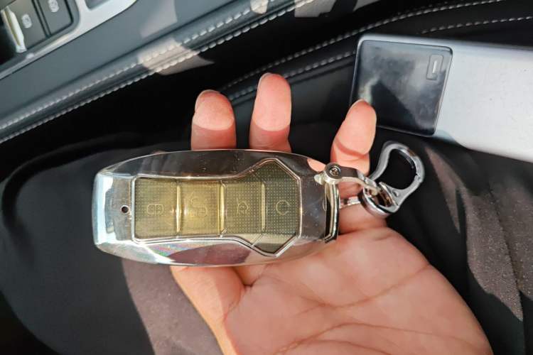 Used BYD Tang 2018 2.0T Automatic SmartConnect Prestige 7-Seater China V Standard Vehicle Key