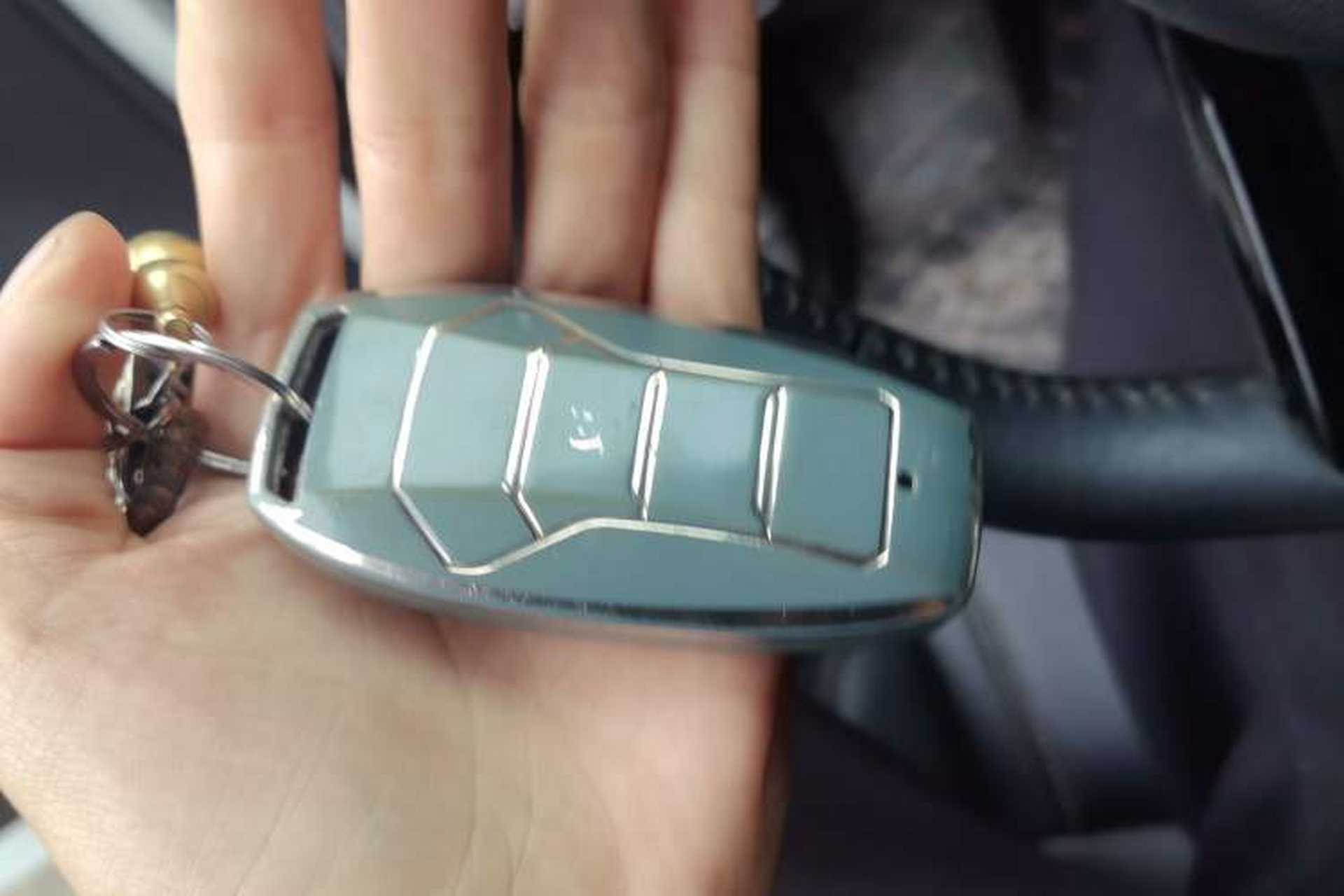 Used BYD Tang 2018 2.0T Automatic Smart Connect Prestige 7-Seater China V Standard Vehicle Key