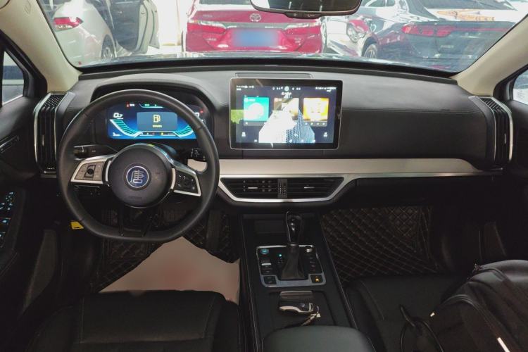 Used BYD Tang 2019 2.0T Automatic SmartConnect Luxury 7-Seater China VI Standard Center Console