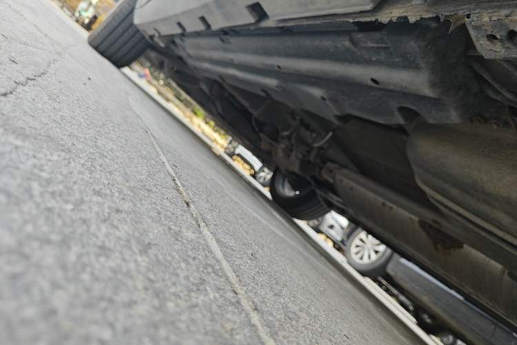 Used BYD Tang 2019 2.0T Automatic SmartConnect Luxury 7-Seater China VI Standard Chassis Rear Left