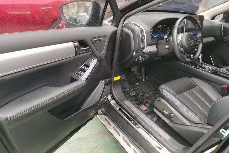 Used BYD Tang 2019 2.0T Automatic SmartConnect Luxury Version 5 Seats China VI Standard Driver Seat