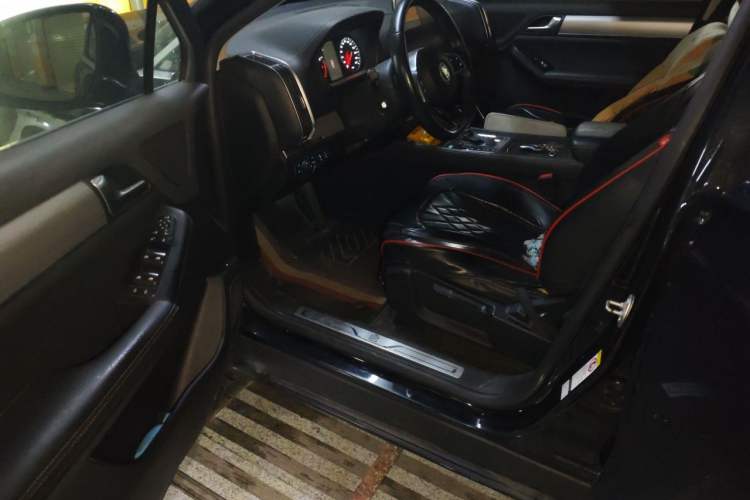 Used BYD Tang 2019 2.0T Automatic SmartConnect Luxury Edition 7 Seats China VI Standard Driver Seat