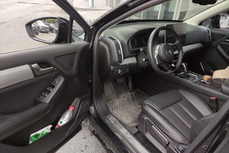 Used BYD Tang 2019 2.0T Automatic SmartConnect Luxury Edition 7 Seats China VI Standard Driver Seat
