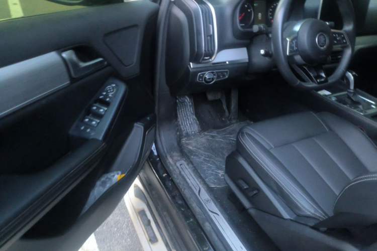 Used BYD Tang 2019 2.0T Automatic SmartConnect Prestige 7-Seater China VI Standard Driver Seat