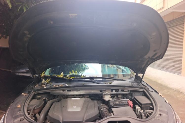 Used BYD Tang 2019 2.0T Automatic SmartConnect Prestige 7-Seater China VI Standard Engine Bay