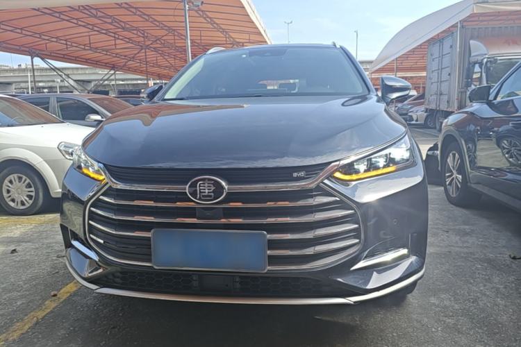 Used BYD Tang 2019 2.0T Automatic SmartConnect Luxury 7-Seater China VI Standard Front