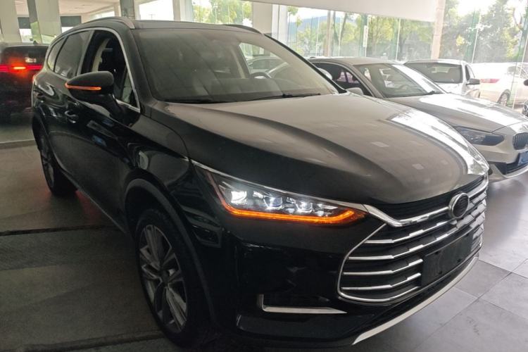 Used BYD Tang 2019 2.0T Automatic SmartConnect Prestige 7-Seater China VI Standard Front Right 45 Deg