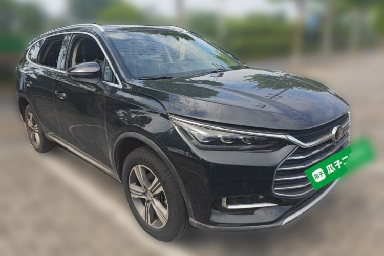Used BYD Tang 2019 2.0T Automatic SmartConnect Luxury Edition 5 Seats China VI Standard Front Right 45 Deg