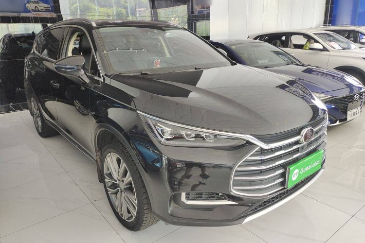 Used BYD Tang 2019 2.0T Automatic SmartConnect Luxury 7-Seater China VI Standard Front Right 45 Deg