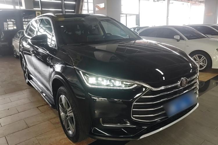 Used BYD Tang 2019 2.0T Automatic SmartConnect Luxury Edition 5 Seats China VI Standard Front Right 45 Deg
