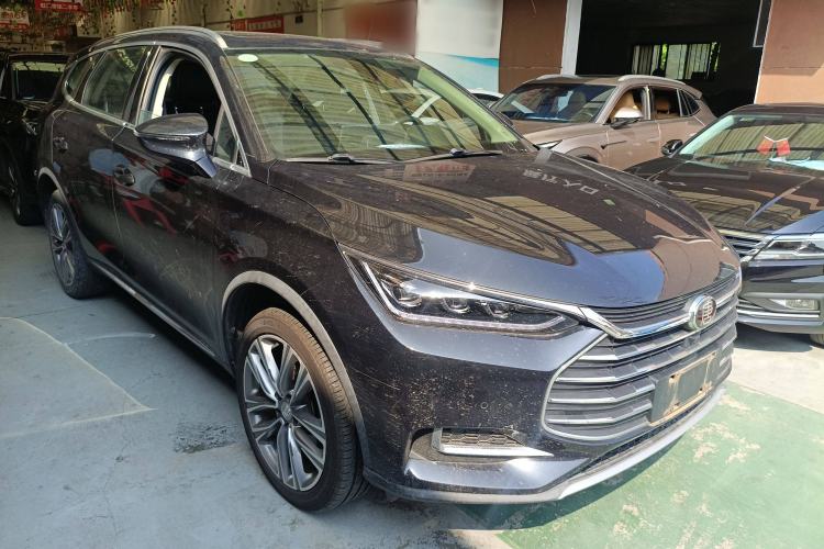 Used BYD Tang 2019 2.0T Automatic SmartConnect Prestige 7-Seater China VI Standard Front Right 45 Deg