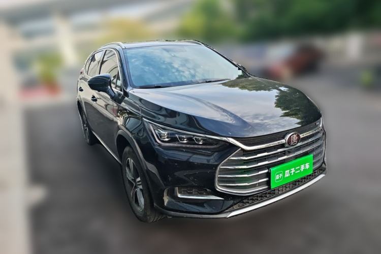 Used BYD Tang 2019 2.0T Automatic SmartConnect Luxury Edition 7 Seats China VI Standard Front Right 45 Deg