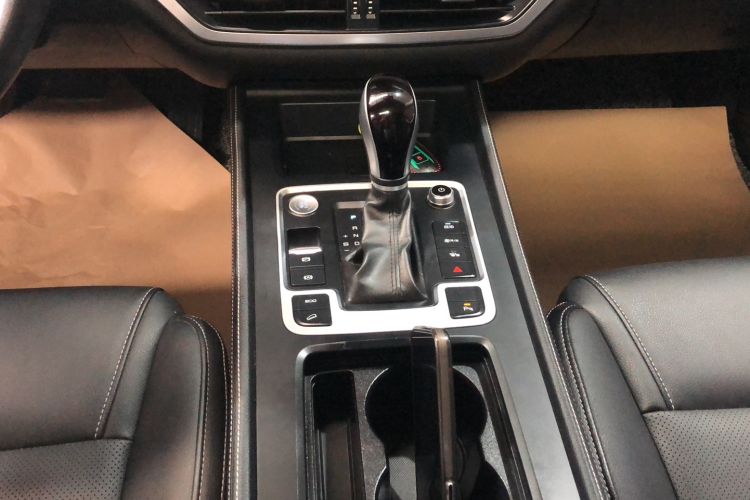 Used BYD Tang 2019 2.0T Automatic SmartConnect Luxury Edition 7 Seats China VI Standard Gear Lever