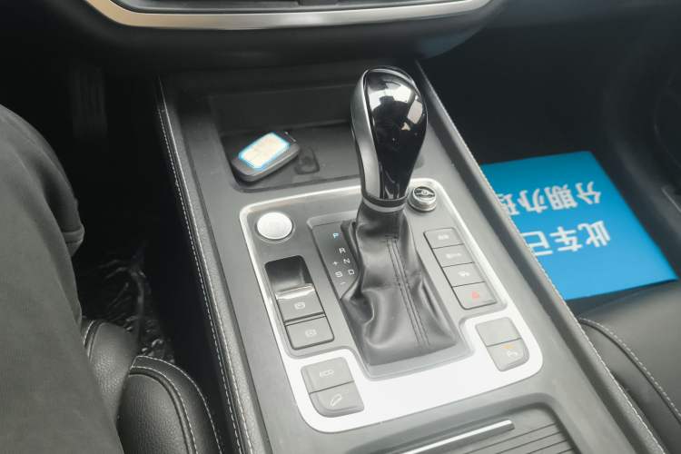Used BYD Tang 2019 2.0T Automatic SmartConnect Prestige 7-Seater China VI Standard Gear Lever