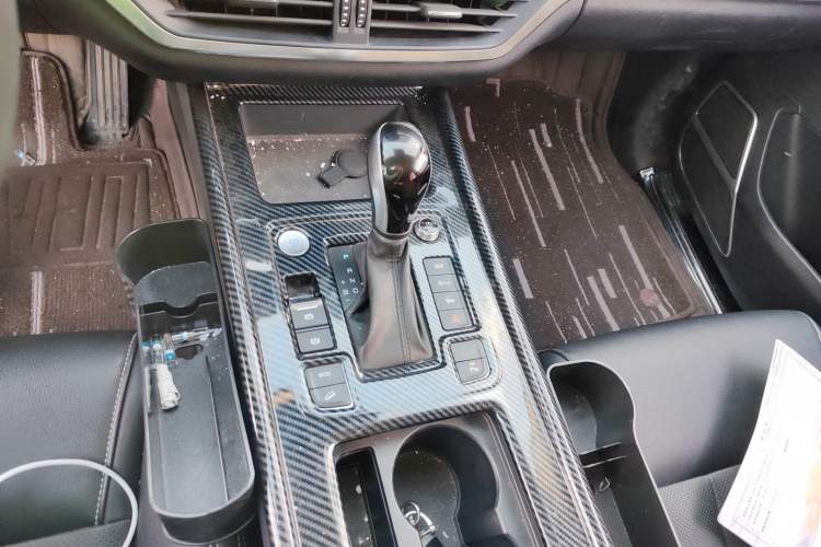 Used BYD Tang 2019 2.0T Automatic SmartConnect Prestige 7-Seater China VI Standard Gear Lever