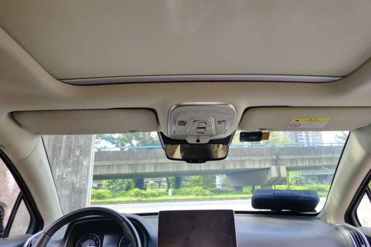 Used BYD Tang 2019 2.0T Automatic SmartConnect Prestige 5-Seater China VI Standard Headliner