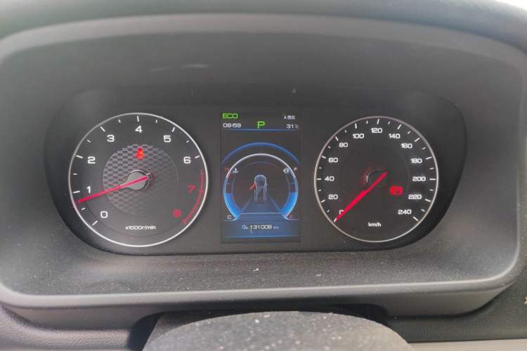 Used BYD Tang 2019 2.0T Automatic SmartConnect Luxury Edition 7 Seats China VI Standard Instrument Cluster