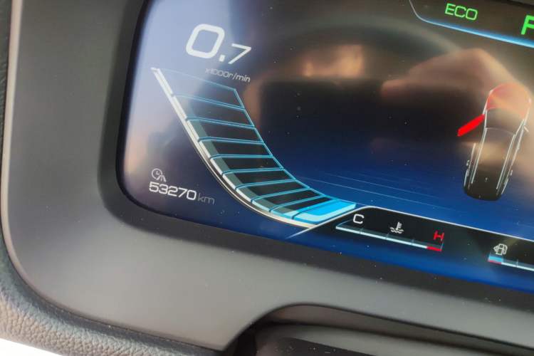 Used BYD Tang 2019 2.0T Automatic SmartConnect Luxury 7-Seater China VI Standard Instrument Cluster