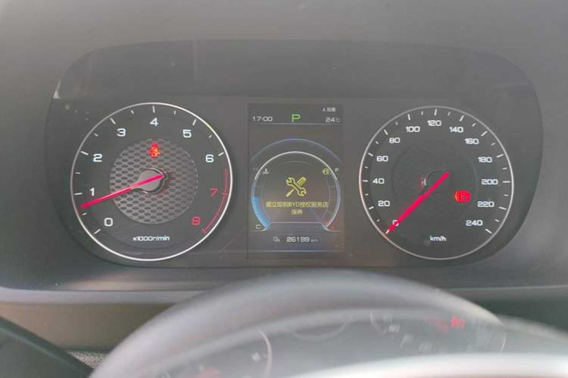 Used BYD Tang 2019 2.0T Automatic SmartConnect Prestige 7-Seater China VI Standard Instrument Cluster