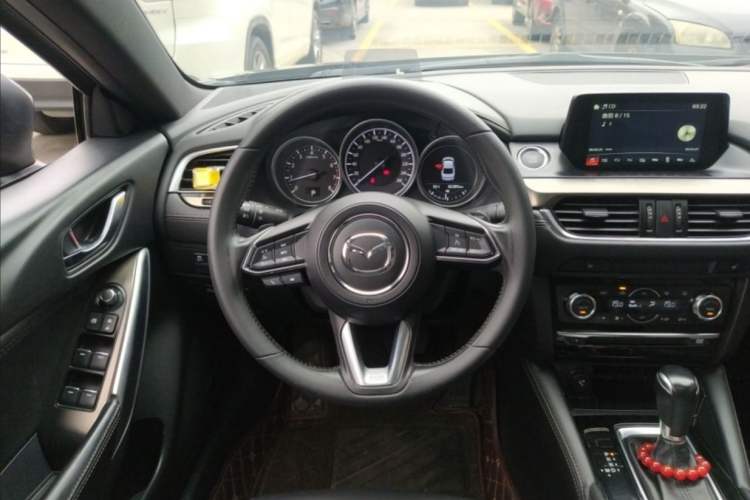Used BYD Tang 2019 2.0T Automatic SmartConnect Prestige 7-Seater China VI Standard Interior 4