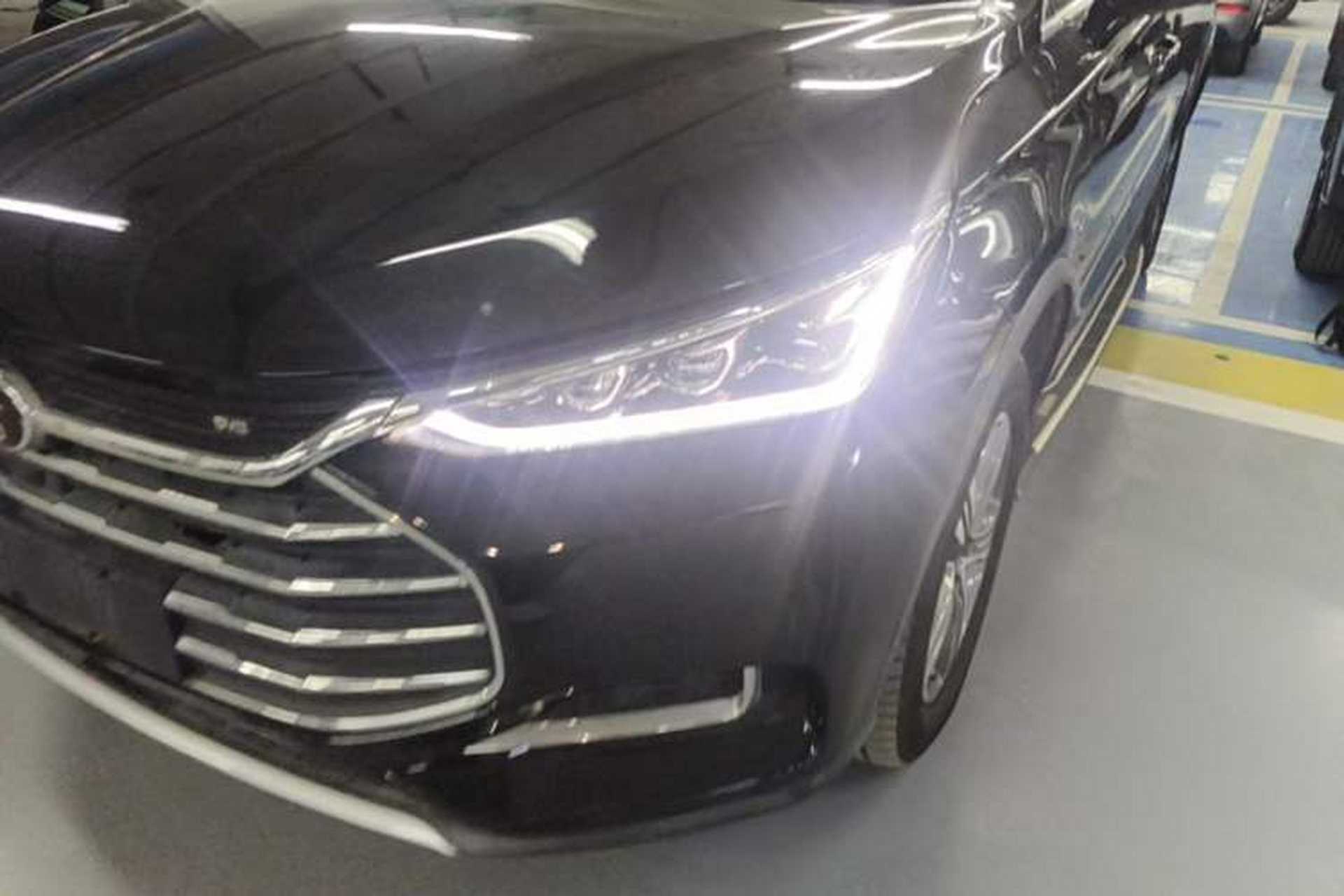 Used BYD Tang 2019 2.0T Automatic SmartConnect Luxury Edition 5 Seats China VI Standard Left Front Headlight