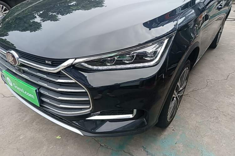 Used BYD Tang 2019 2.0T Automatic SmartConnect Luxury 7-Seater China VI Standard Left Front Headlight