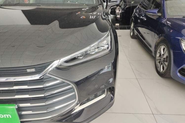 Used BYD Tang 2019 2.0T Automatic SmartConnect Luxury 7-Seater China VI Standard Left Front Headlight
