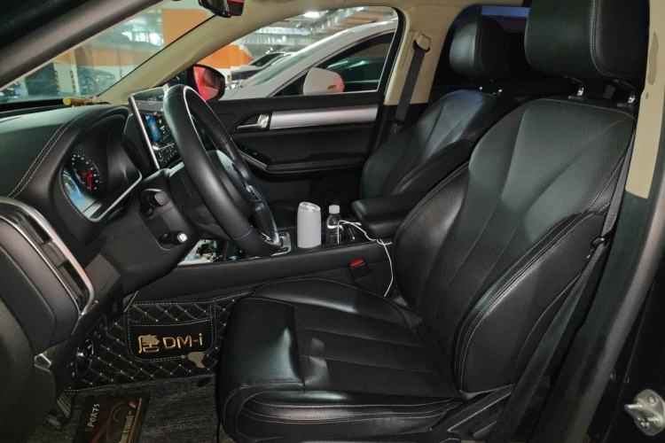 Used BYD Tang 2019 2.0T Automatic SmartConnect Luxury Edition 7 Seats China VI Standard Left Front Seat