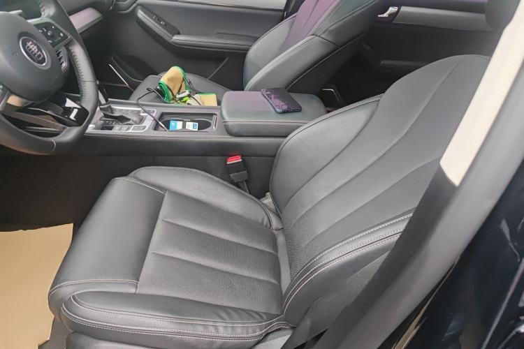 Used BYD Tang 2019 2.0T Automatic SmartConnect Luxury Version 5 Seats China VI Standard Left Front Seat