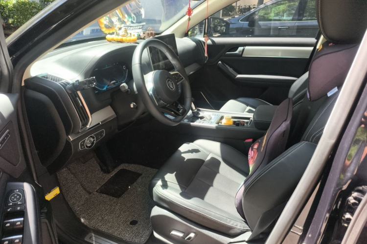 Used BYD Tang 2019 2.0T Automatic SmartConnect Luxury 7-Seater China VI Standard Left Front Seat
