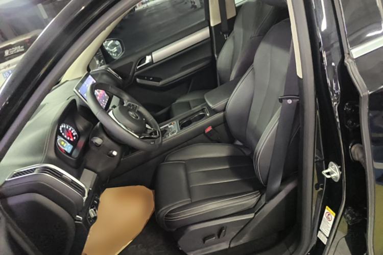 Used BYD Tang 2019 2.0T Automatic SmartConnect Luxury Edition 5 Seats China VI Standard Left Front Seat